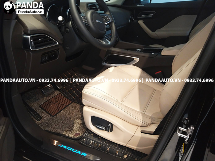 tham-lot-san-xe-Jaguar-Fpace-ghe-lai