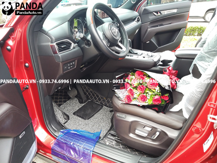 tham-lot-san-xe-o-to-mazda-cx8-ghe-lai