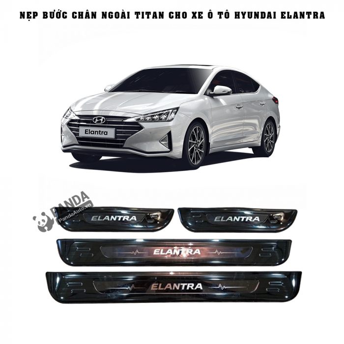Nep-buoc-chan-ngoai-titan-cho-xe-oto-HYUNDAI-ELANTRA-tai-panda-auto