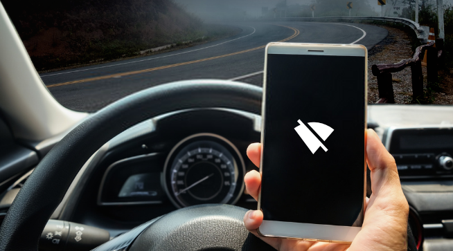 Phim-cach-nhiet-cho-xe-hyundai-dat-chuan-khong-lam-gian-doan-ket-noi-cua-dien-thoai-khi-ngoi-tren-xe