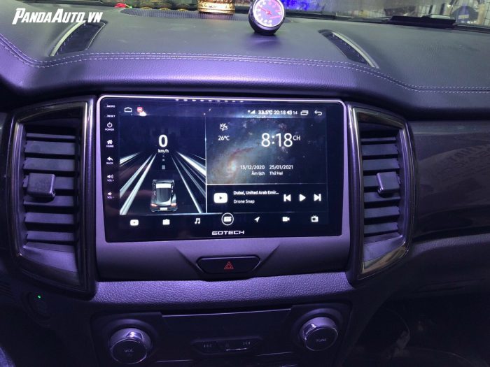 man-hinh-dvd-android-gotech-cho-xe-ford-everest-2020