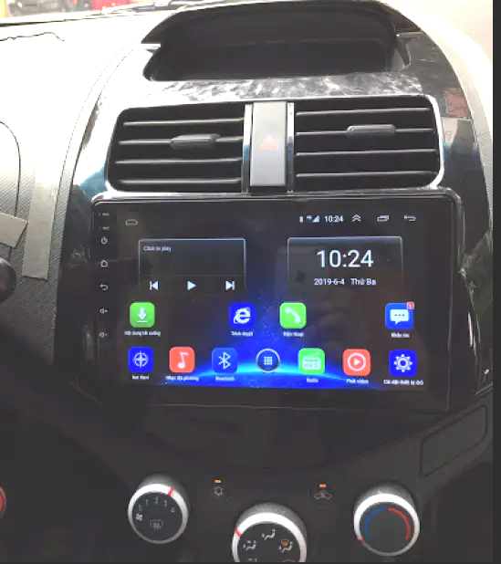 màn hình gotech cho xe chevrolet spark 2012