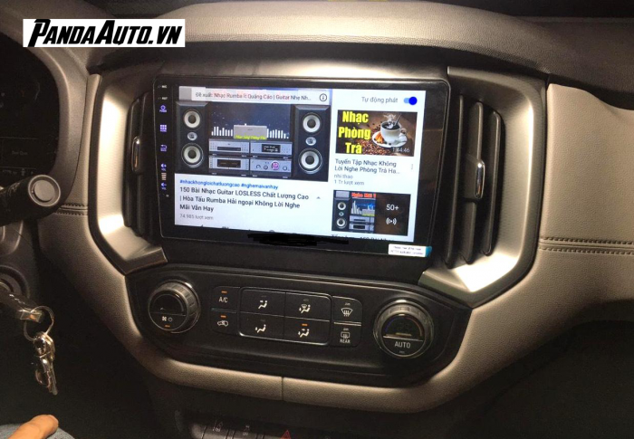 màn hình ô tô gotech cho xe colorado 2017-2018