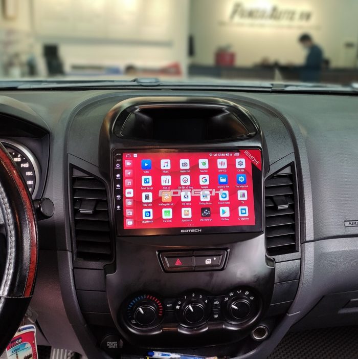 Màn hình ford ranger