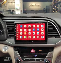 Màn hình hyundai elantra