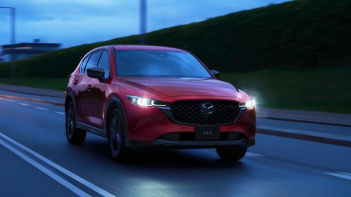 Đèn pha Led thích ứng cho trải nghiệm lái xe tốt hơn