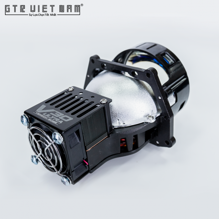 Tản nhiệt trên X-Light V30 Ultra