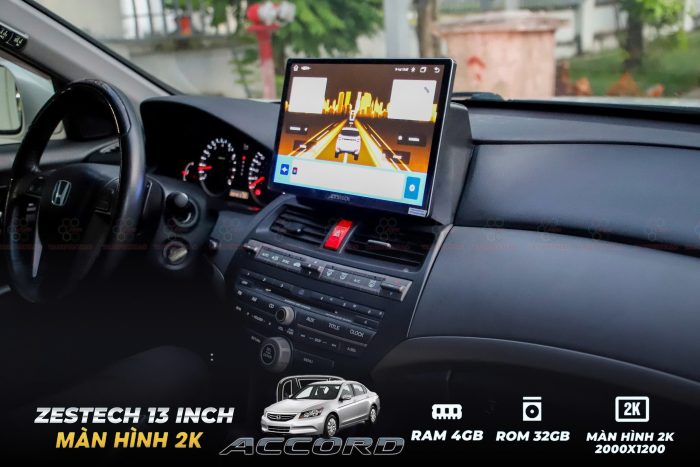 Hình ảnh thực tế màn hình zestech 13 inch 2K lắp trên ô tô