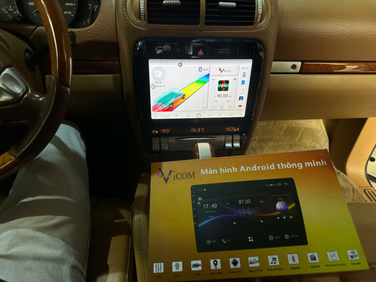 man-hinh-android-porsche cayenne-gia-ban-pandaauto